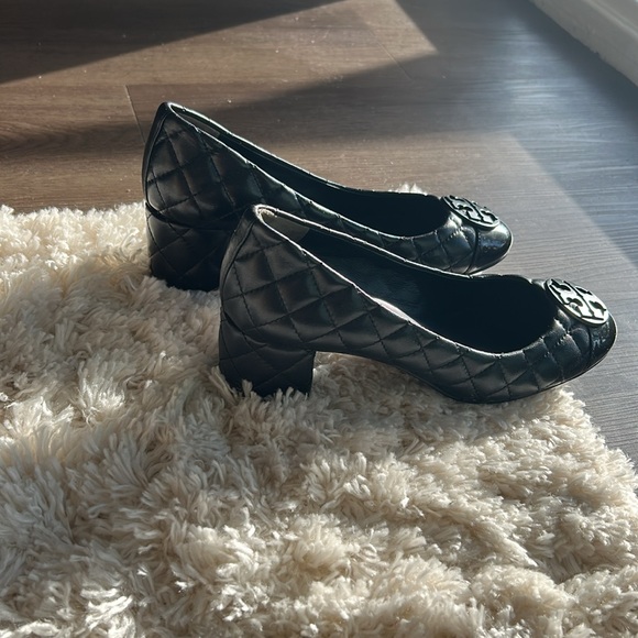 Shoes - Picture 3 of 6